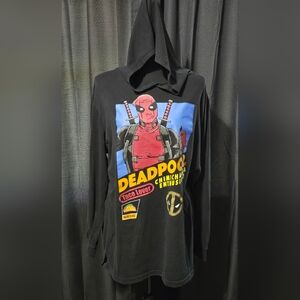 Deadpool men's pullover hoodie size 2XL. Missing string